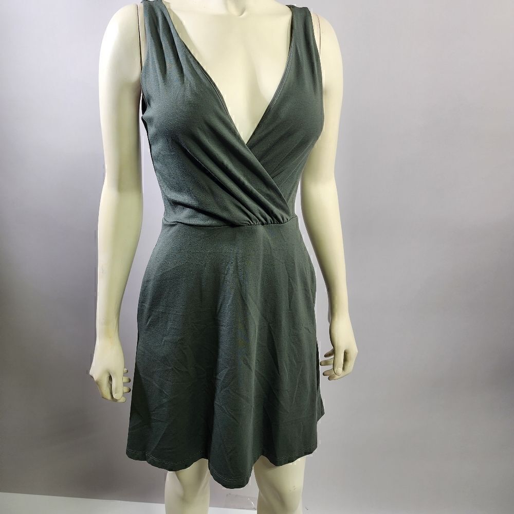Loft 00p dress